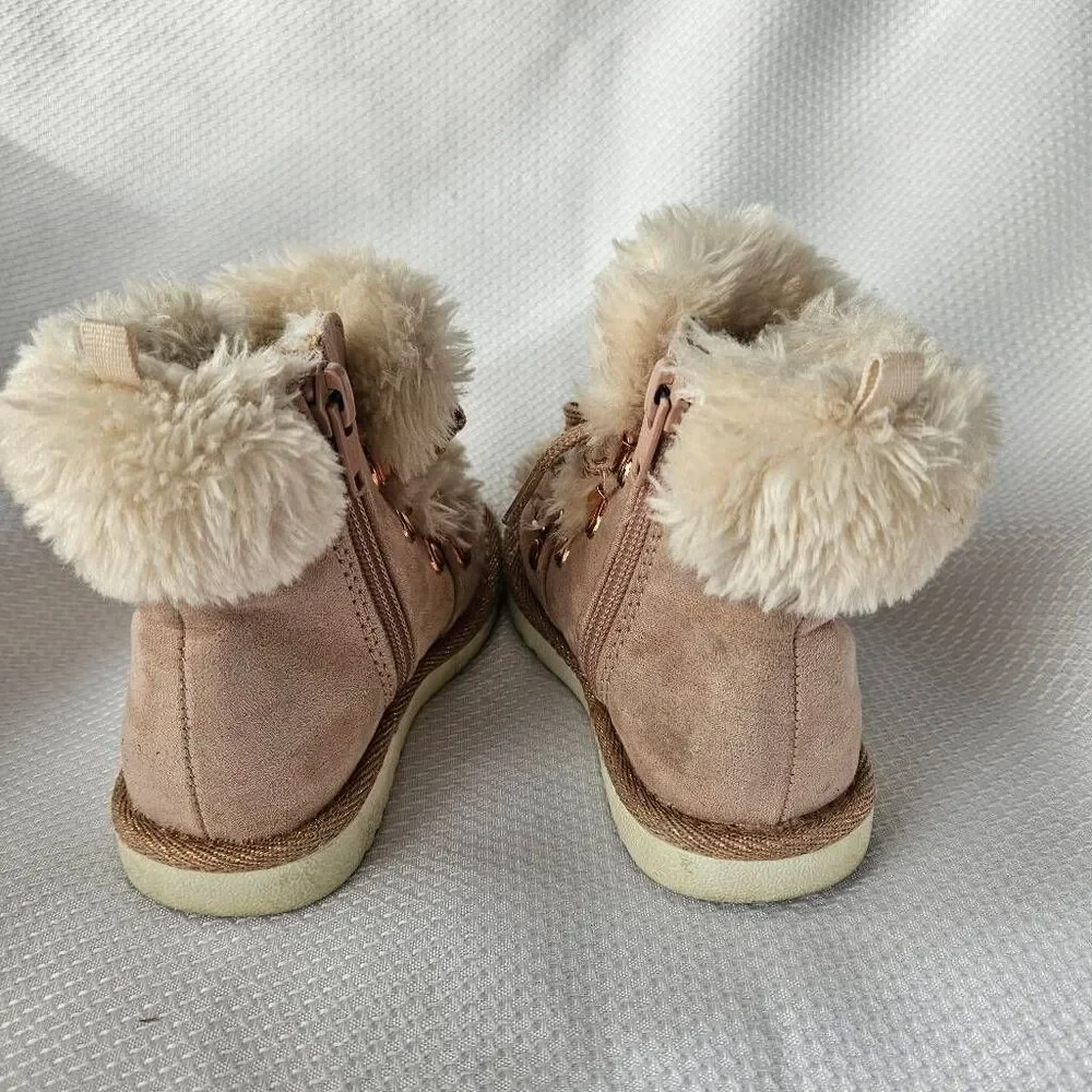 Baby Gap Pink Faux Fur Boots Size 6